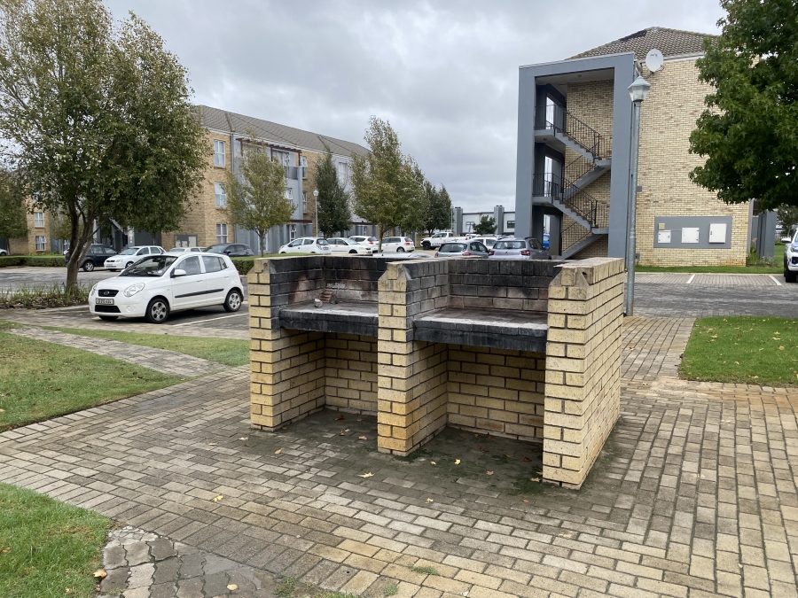 To Let 1 Bedroom Property for Rent in Kraaifontein East Western Cape